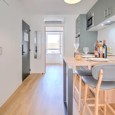 Apartament Limogeanne -