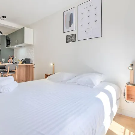 Apartament Limogeanne - *